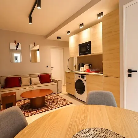 Appartamento 11.newrenovated Flat#invalides#effeil Tower#4 Pers *